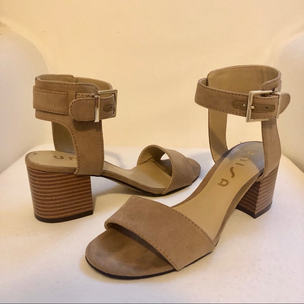 Unisa Block Heel Tan Sandals, Size 6